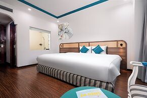 Paracel Beach Hotel