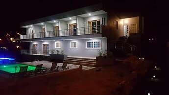 Beausejour Buena Vista Suite 3