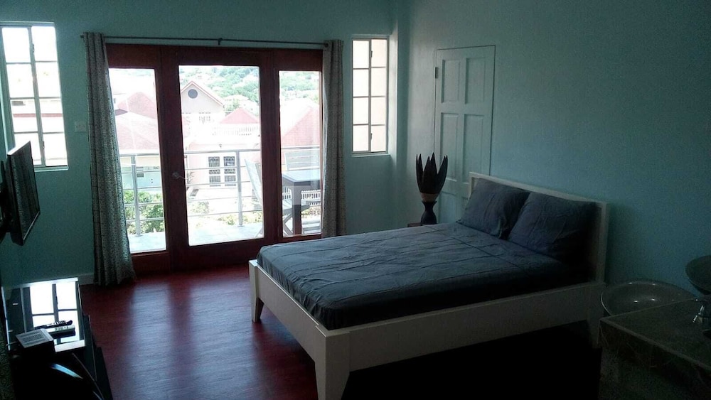 Beausejour Buena Vista Suite 3