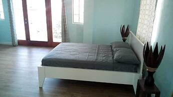 Beausejour Buena Vista Suite 4