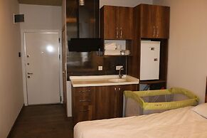 Center Room Hotel