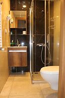 Center Room Hotel