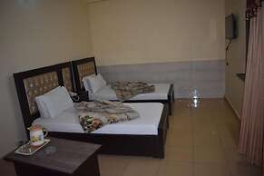 Hotel Sky INN