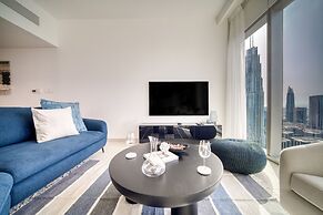 Classy Downtown 2BR w City View Balcony