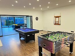 Escape to Pottum Luxury Villa