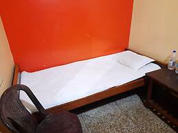 Hotel Mukta