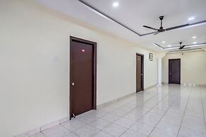 iROOMZ Hotel Ritzy Grand