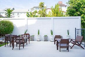Singharaj Boutique Hotel
