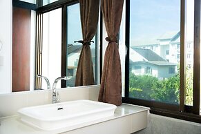 Singharaj Boutique Hotel