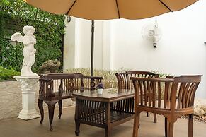 Singharaj Boutique Hotel
