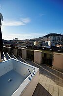 POETICA BOUTIQUE SKY HOTEL