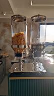 POETICA BOUTIQUE SKY HOTEL