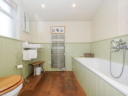 Lowen Cottage