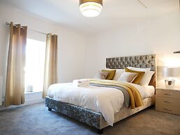 Gill Gardens Penthouse