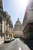 Place Pantheon - Paris 5e