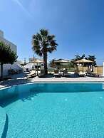 Santorini Villatzio Suites