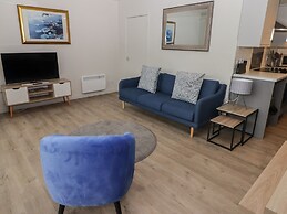 21 Coedrath Park