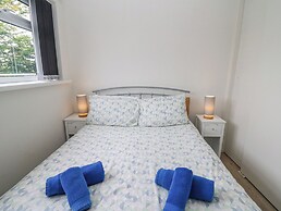 17 Coedrath Park