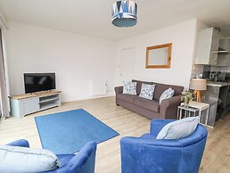 28 Coedrath Park