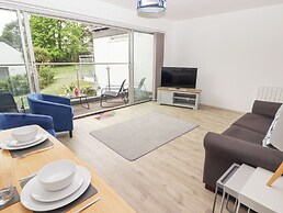 26 Coedrath Park