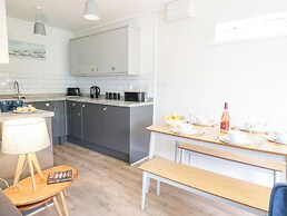 14 Coedrath Park