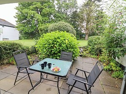 14 Coedrath Park