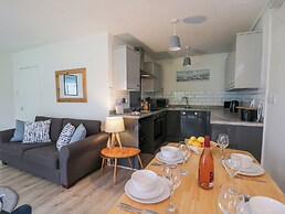 14 Coedrath Park