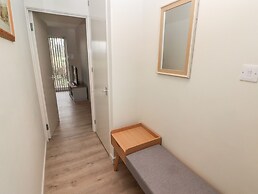 16 Coedrath Park