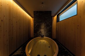 9 HOTEL Tenjin