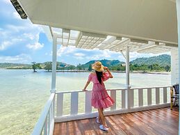 Morelo Water Villa