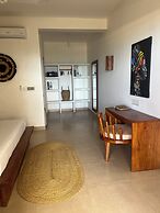 Aluna Beach Apartments