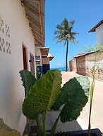 Aluna Beach Apartments