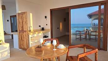 Aluna Beach Apartments