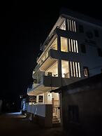 Aluna Beach Apartments