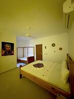 Aluna Beach Apartments