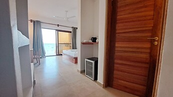 Aluna Beach Apartments