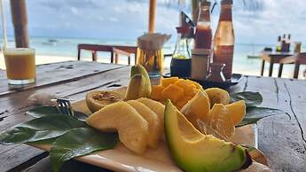 Aluna Beach Apartments