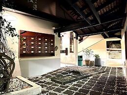 Seaview Residence