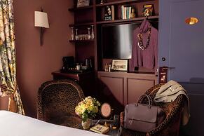 UNE AUTRE CHAMBRE