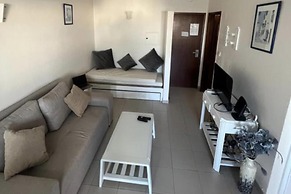 1-bed - Sleeps 4 - Free Parking