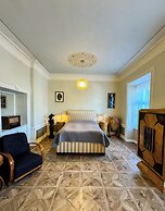 Opera apartments