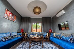 Yanis Guest House