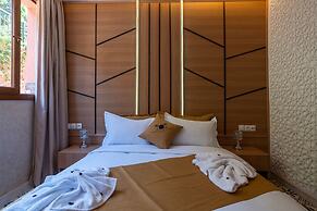 Yanis Guest House
