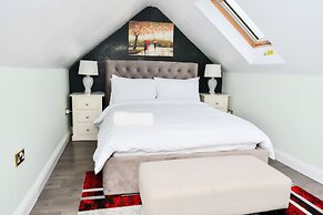 stylish 6 bed home
