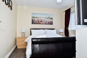 stylish 6 bed home