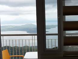 Blowing In The Wind Tagaytay