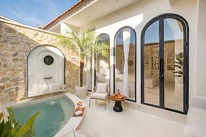 Romantic Villa - Ultimate Love Sanctuary