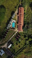 Vang Vieng Romantic Mountain View Resort