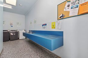 Waters Edge Holiday Park