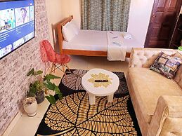 Lux Suites La Vida Studio Apartment